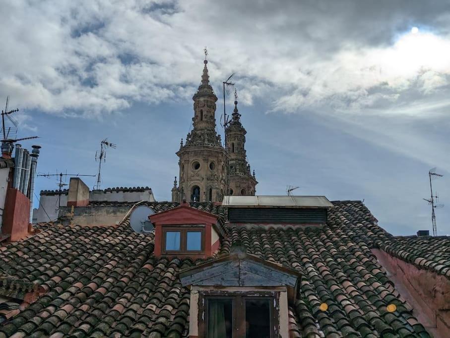 Old Town Loft - Cathedral Views. Apartamento Logroño Exterior foto