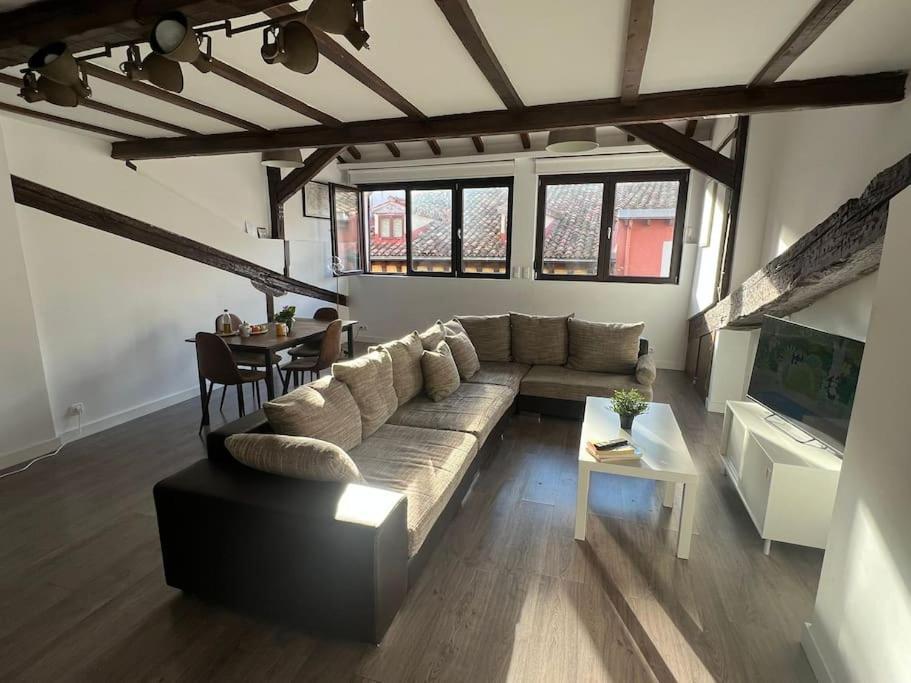 Old Town Loft - Cathedral Views. Apartamento Logroño Exterior foto